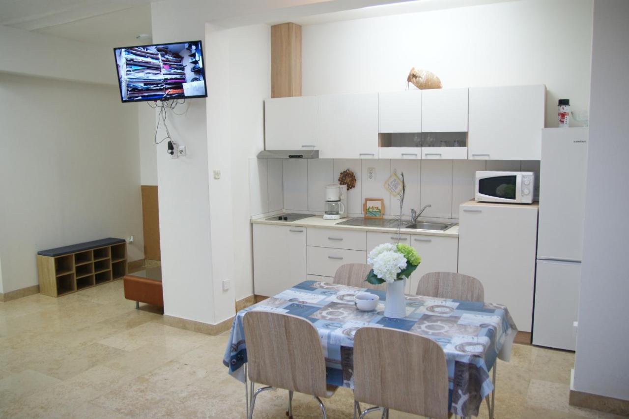 Apartman Ivana Póla Kültér fotó
